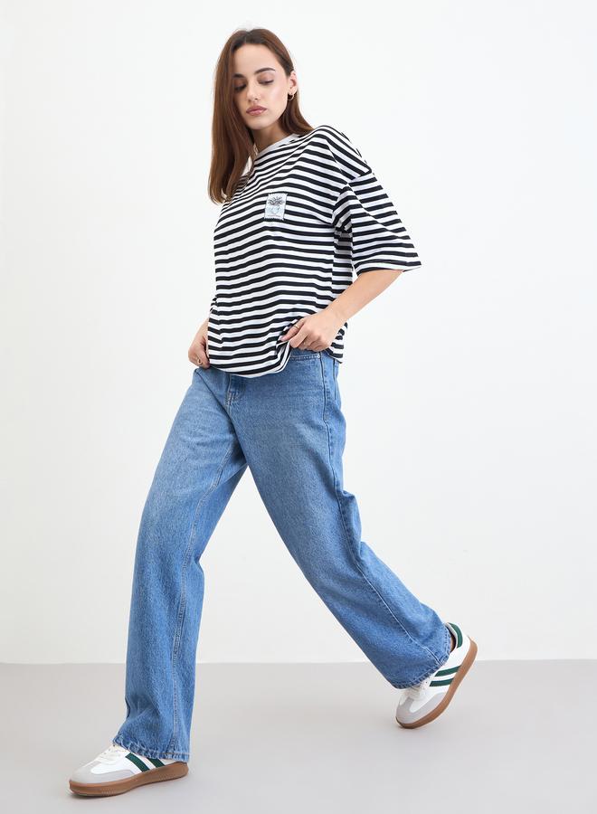 ستايلي تيشيرت مخطط باللونين الأبيض والأسود - Image 2